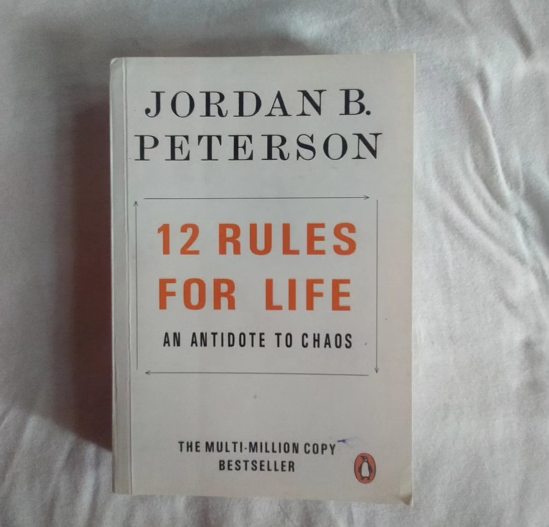 Powerofbooks3's tweet photo. 12 Amazing Books Recommended by Naval Ravikant @naval  part -2 

1. 12 Rules for Life https://t.co/lf0fMTvF6e