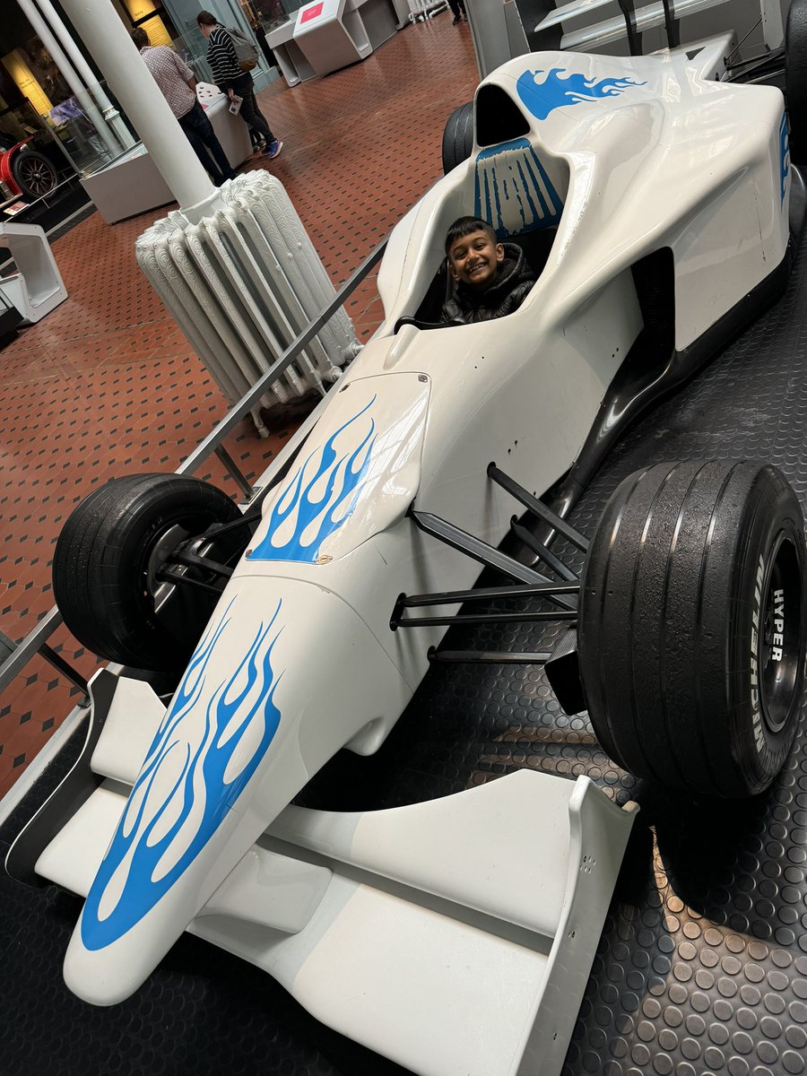 St John’s RC Primary tweet media