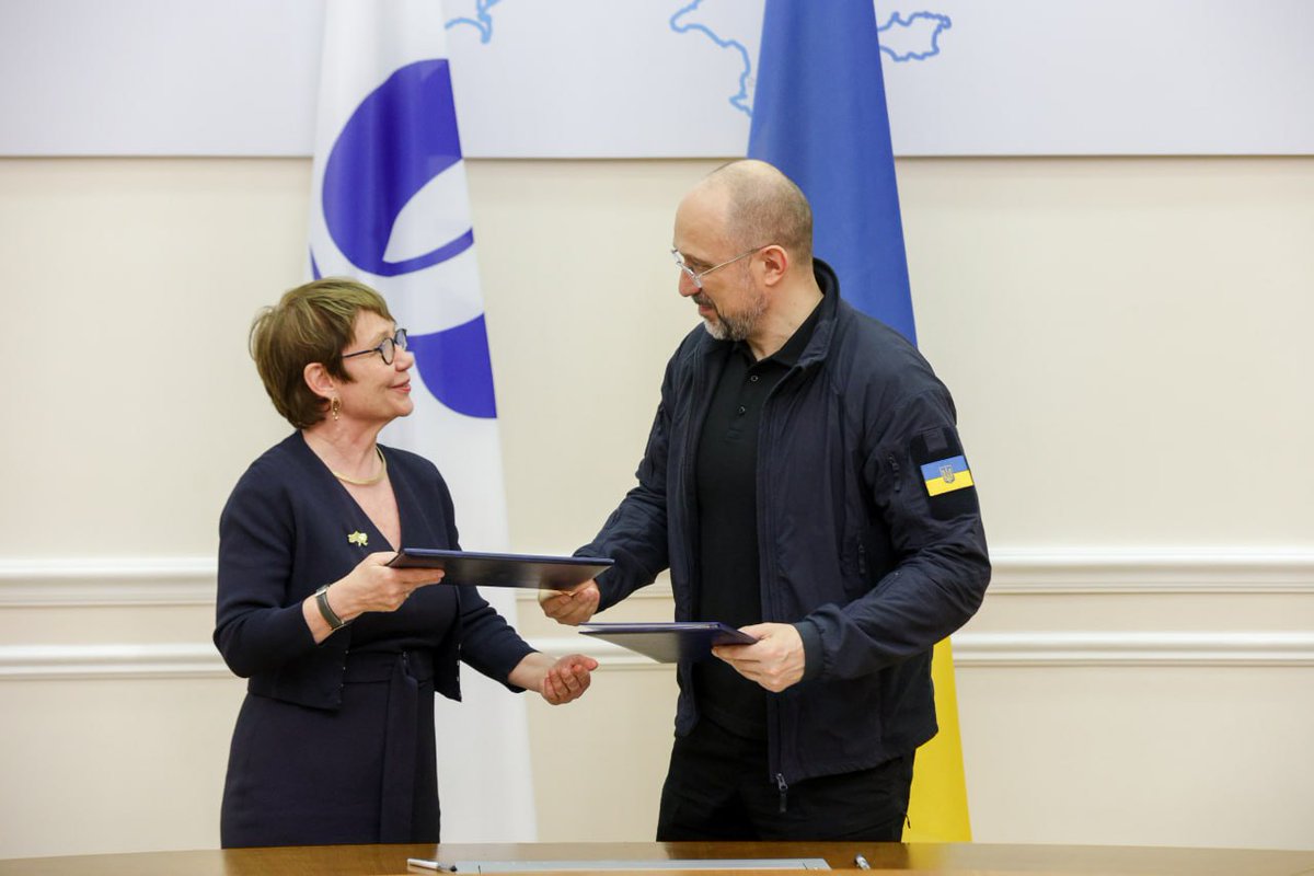 Odile Renaud-Basso (@odilerenaud) on Twitter photo I'm back in Kyiv and was very pleased to see <a href="/Denys_Shmyhal/">Denys Shmyhal</a> today and commit to mobilising €300 million of additional funding to boost #Ukraine’s energy security, this in response to Russia's latest attacks on its infrastructure. I'm back in Kyiv and was very pleased to see <a href="/Denys_Shmyhal/">Denys Shmyhal</a> today and commit to mobilising €300 million of additional funding to boost #Ukraine’s energy security, this in response to Russia's latest attacks on its infrastructure.
