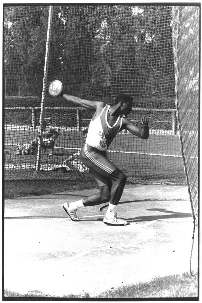 ArchivesT12GOSB's tweet photo. En route vers les JO #Paris2024 🥇
Les doyennes ! Et oui, les épreuves de lancer existent depuis la création de la compétition en 1896 !
#Lancerdedisque #lancerdepoids #athletisme #sports @FFAthletisme @athis_mons @ArchivesnatFr @Archives_94 @FranceArchives @CDEssonne https://t.co/V81HxCE5oB