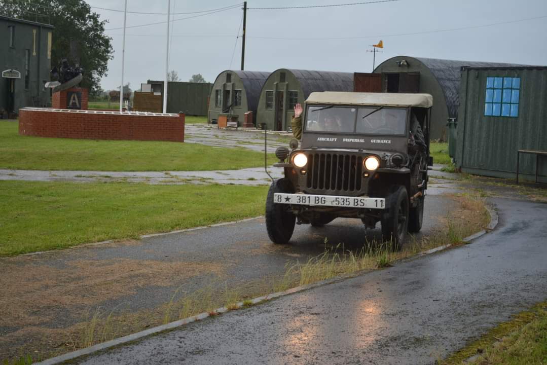 Our Dutch friends arrived at the Tower during their week long tour. The usual English traffic held up their arrival! Cliff Hall gave another brilliant talk and slide show to a small but captivated audience. Tim Saunders very kindly donated a flag and Cliff signed it from the 94th