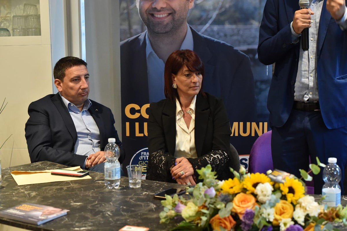 🌍🇪🇺È stato un piacere partecipare e ascoltare le voci della nostra comunità a Chieti,insieme a Nicola D’Ambrosio. È bello vedere come il dialogo e l’ascolto siano al centro del nostro futuro europeo! #ElezioniEuropee #giorgiameloni #fratelliditalia #votadibiase