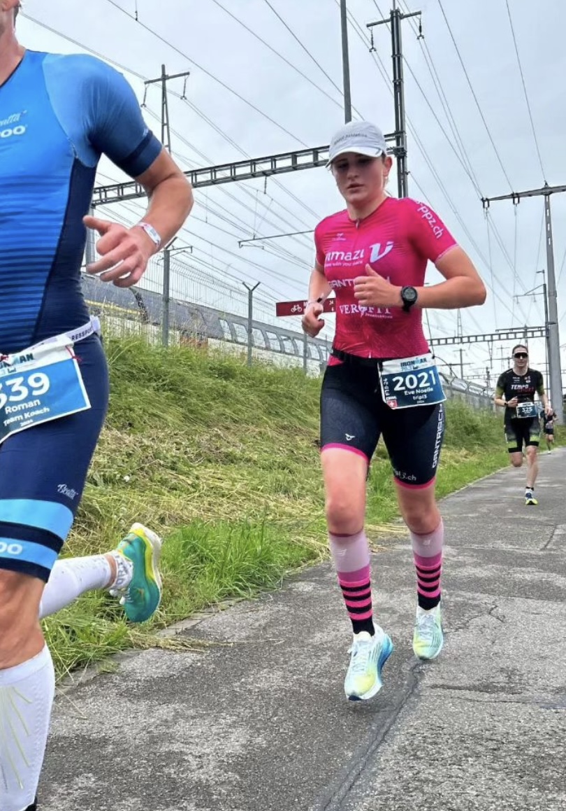 🌟 Last weekend, we celebrated a historic moment!🌟 
Our Vimazi Athlete, Eve Schaffer, secured 3rd place in the 18-24 age group at the Ironman in Rapperswil! 🥉🚀👟 She rocked her Vimazi Z40s. Congrats, Eve! 🏆 #Vimazi #Ironman #Triathlon #PodiumFinish #VimaziZ40 #ProudMoment