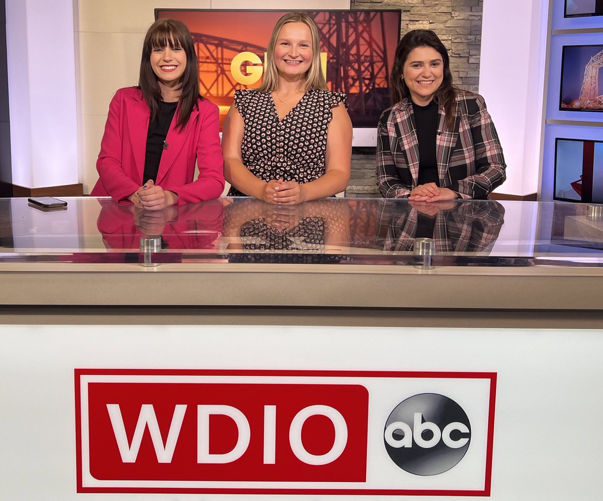 WxUllman's tweet photo. I don't think I've properly introduced @leagracewx on Twitter yet, but we're so happy to have her! Lea started at WDIO on Monday and has been training over the past few days. Stay tuned for her on-air appearance on GMN later this week! https://t.co/3QBdbK0OnT