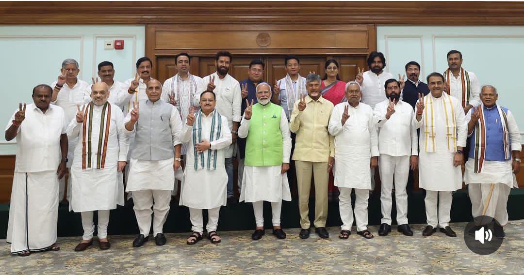 Meenakshi Joshi tweet media