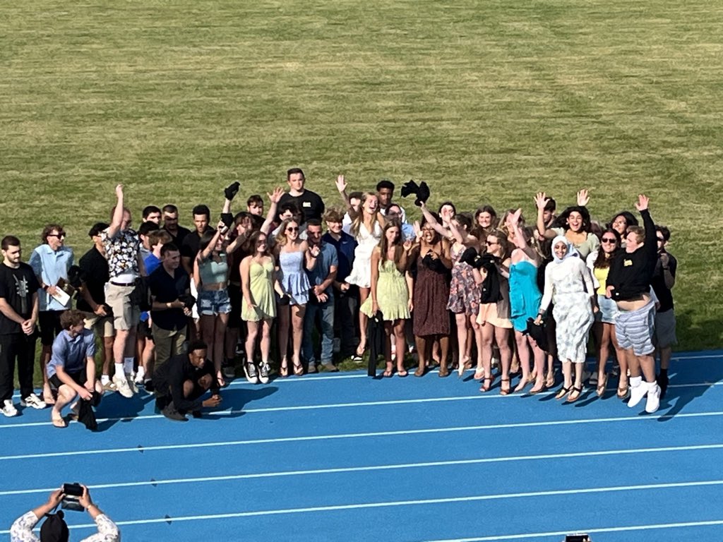 LCMR High School tweet media