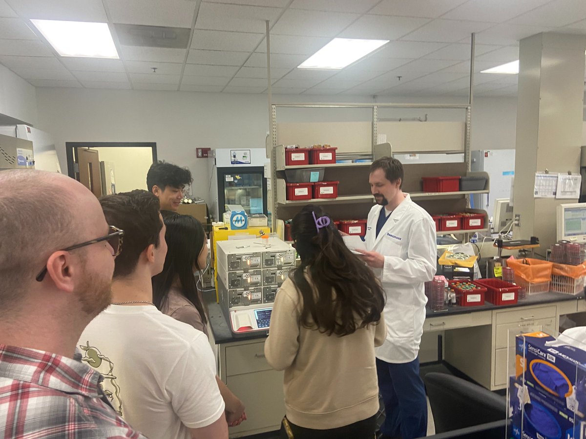We had a great time touring local @OUWB #medstudents through some of our @CorewellHealth labs here in Royal Oak yesterday. Huge shout out to our #amazing #pathology residency faculty for providing an excellent #education experience! 🔬🦠🩸🧪 #pathx #micro #BBTM #chem #AP #CP