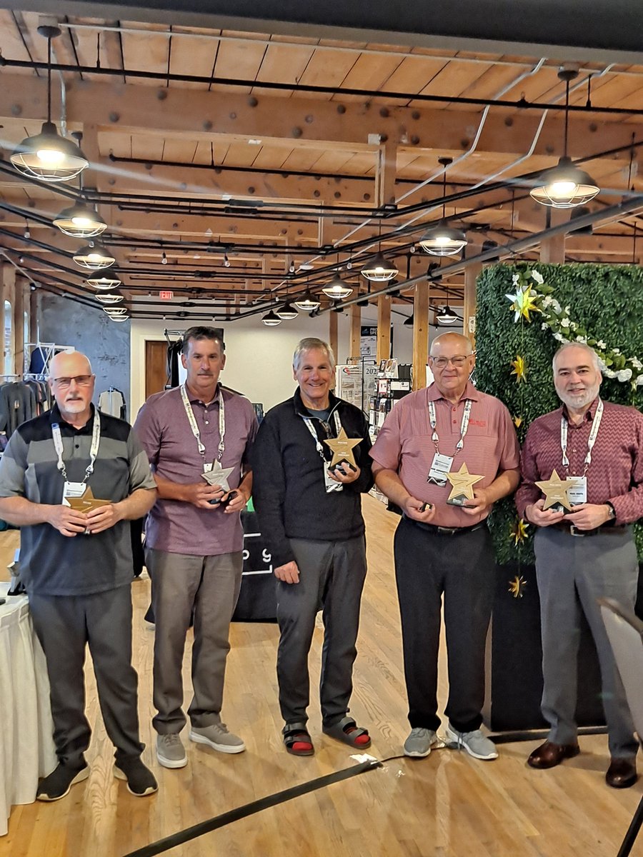 BankersAdCo's tweet photo. We recently celebrated our annual Gathering of the Stars and it was one for the scrapbook. Our National Sales Meeting was a success! 
We enjoyed seeing our Bankers Sales Partners &amp; supplier friends.
Thank you to @HMillwright for being an incredible host! https://t.co/UMTVJNphmI
