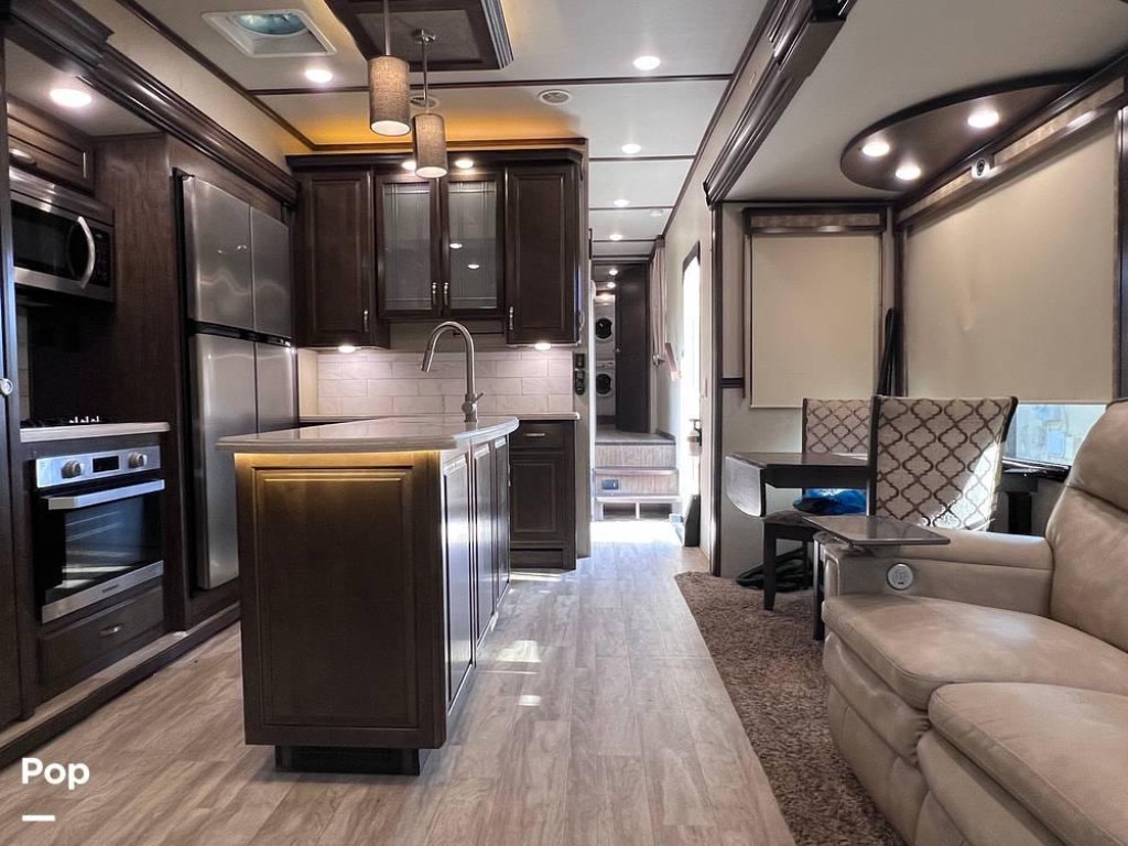 RvCrazy's tweet photo. MAKE AN OFFER TODAY! - 2019 Grand Design Solitude 377MBS with 4 slide-outs and mid bunk. Well-maintained, roof resealed in 2023, tires replaced in 2021. 
🔸Price $49,950 🔻 Price Drop: $5,650.00 (Jun 01)
🔸Location #PortCharlotte #Florida

➖➖
🔗 https://t.co/DM193yoGt8
➖➖ https://t.co/tmo219xoyX