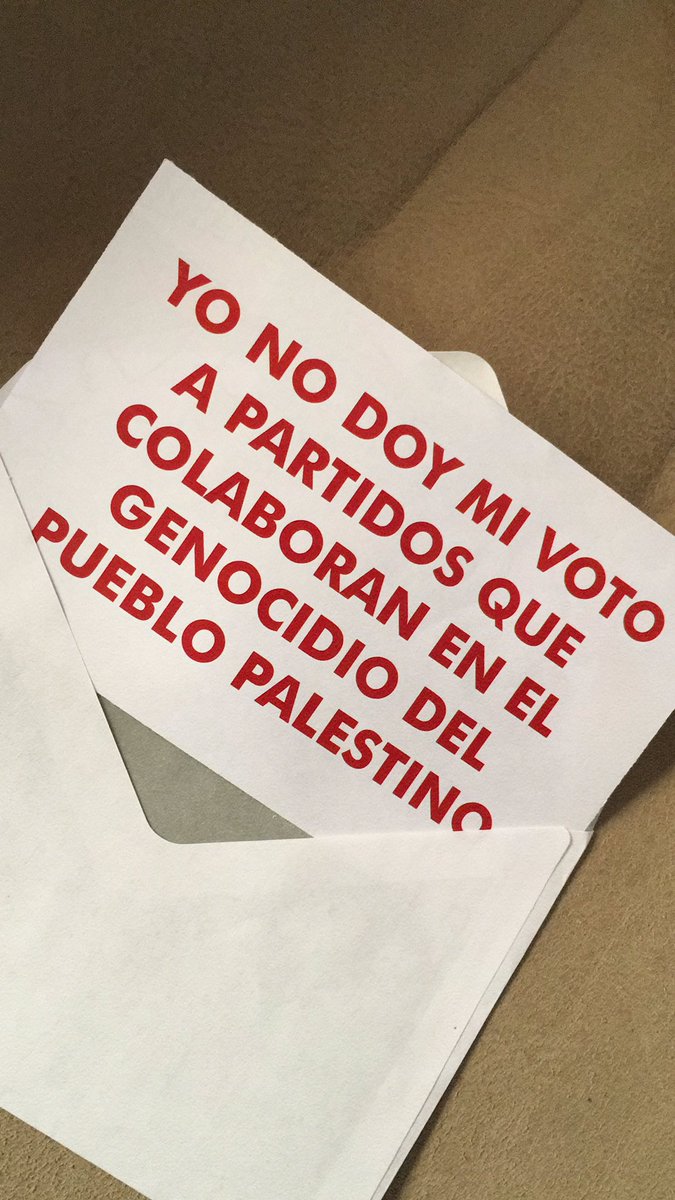 Abu_O_Bea's tweet photo. @kudarojo @05Francesca Soy muy #mundocaca pero votaré nulo con una papeleta personalizada que no servirá más que para que sepan en el pueblo qué voté. https://t.co/mRCNmhLZBg