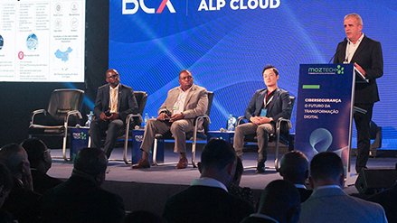 opaisonline's tweet photo. Economia
BCX lança inovações tecnológicas em Moçambique
#bcx #inovacaotecnologica #moztech #opaisonline #opais #gruposoico
https://t.co/oUQmewoKcY https://t.co/IfR7JdgwOm