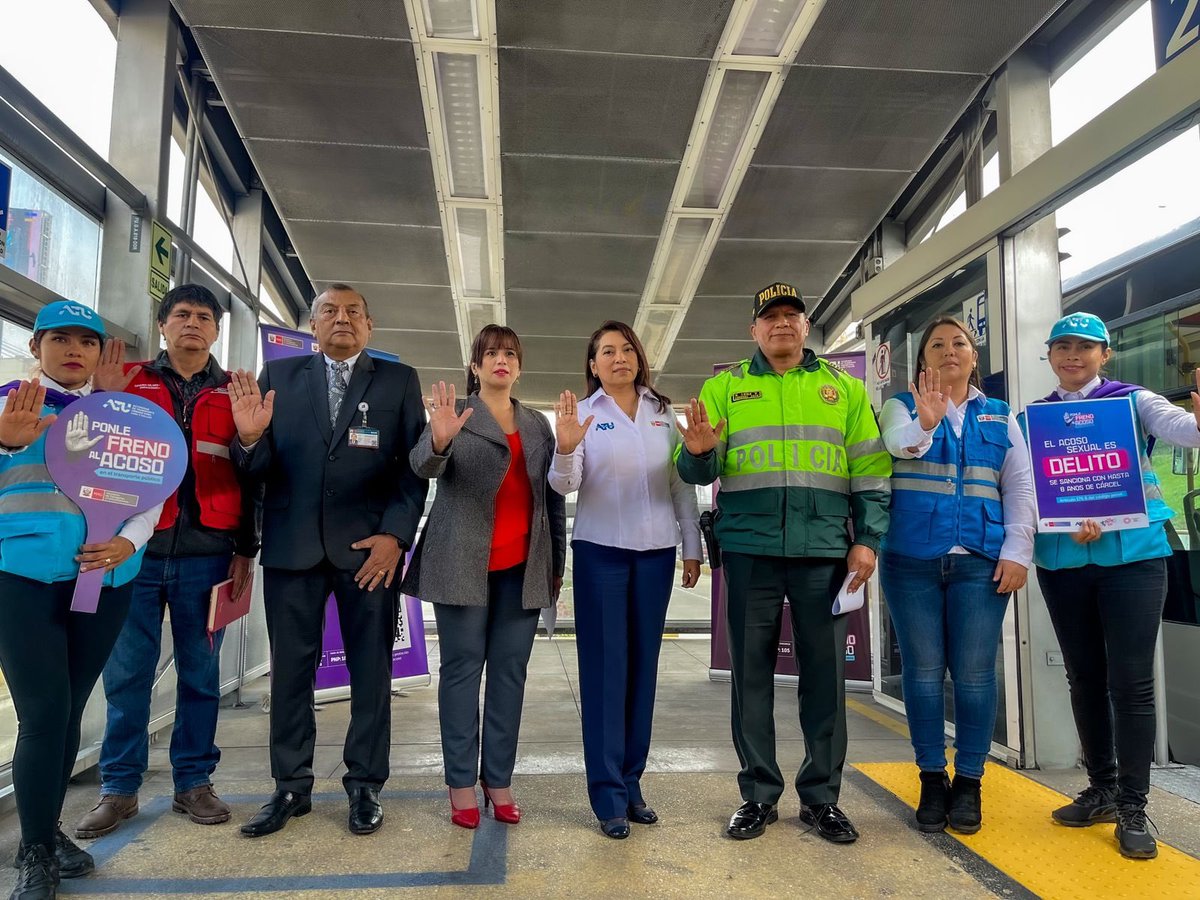 ATU_GobPeru's tweet photo. Hoy lanzamos la campaña multisectorial ‘Ponle #FrenoAlAcoso’ con el fin de promover espacios seguros y mitigar el acoso sexual en las estaciones y buses del @Metropolitano_L. https://t.co/nYfp4uvLws