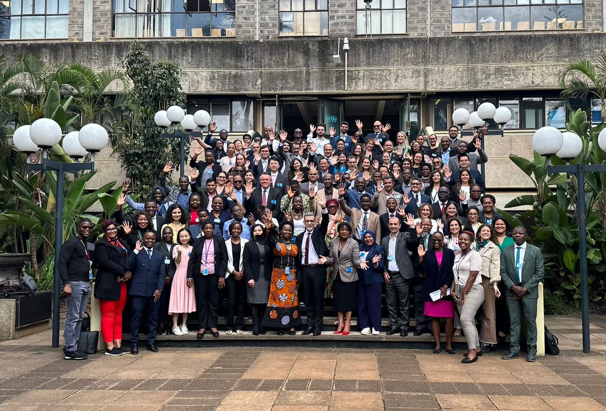 EmbaMexKen's tweet photo. Mexico 🇲🇽 celebrates the #WorldEnvironmentDay at the Global Meeting of #EnvironmentLaw of the #MontevideoProgramme. We also join the efforts of #GenerationRestoration for our land and future 🌎🌳 If we work together, restoration can prevent 60% of extinctions. @UNEP @UN @UNON https://t.co/WlVCRfSsu0
