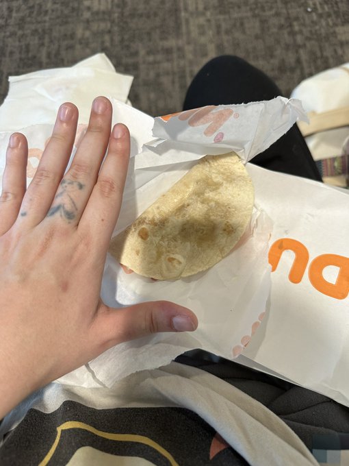 This was almost $4&hellip; Dunkin&rsquo; have you lost your fucking mind https://t.co/6S5PNzwbJz<a href="/tag/otktopstreamer"class="tags"><span>#otktopstreamer</span></a>