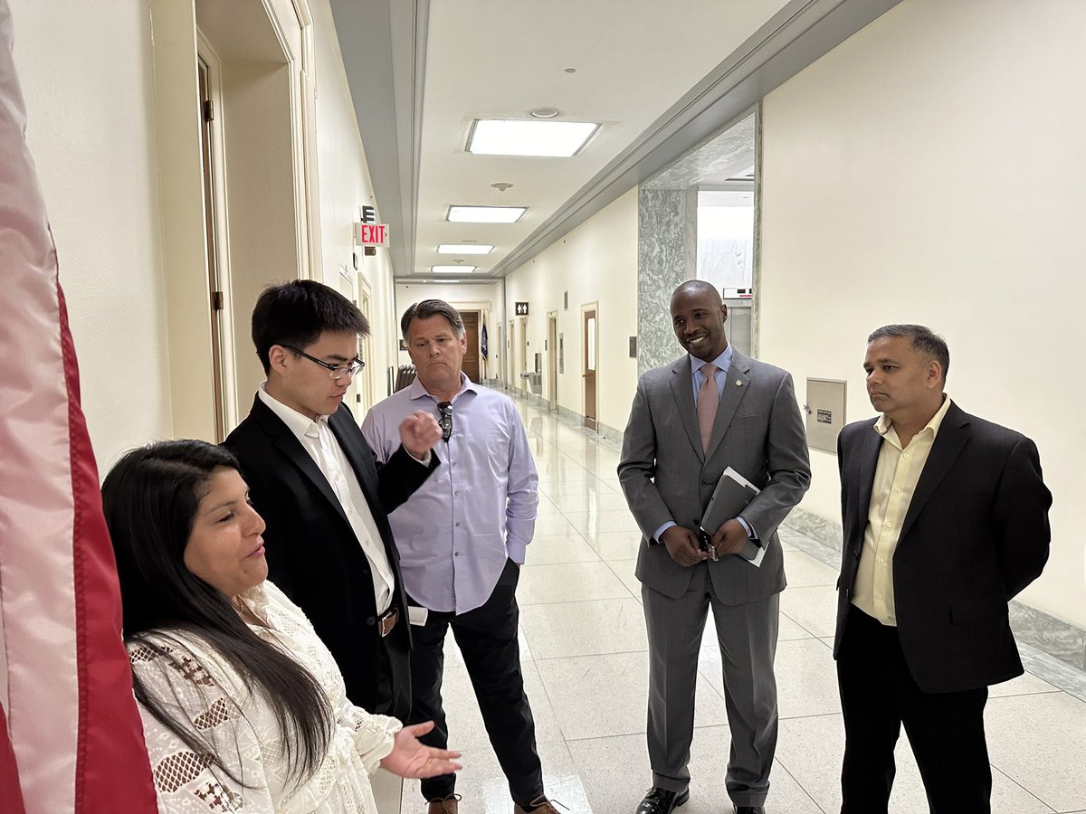 DeAnnaDThomas's tweet photo. Thrilled to be in the heart of Washington DC this week with the Council on Occupational Education Commission. We're championing for our institutions, students &amp; the future of workforce education! Honored to engage with members of the Committee on Education and the Workforce. https://t.co/oV7DJW0MvY