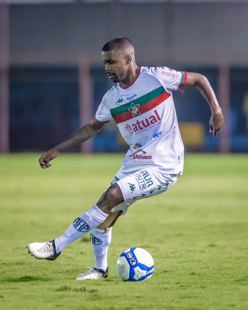 _matheusale33's tweet photo. Desde o dia 30 de fevereiro, eu estava impossibilitado de fazer o que mais gosto. Ontem, finalmente, pude voltar a jogar, e isso me trouxe uma felicidade imensa. Foi um período muito difícil para mim, mas estou muito feliz por estar de volta. Agora, é só vitória! 🔴⚪️🟢 https://t.co/1yG86NEnPQ