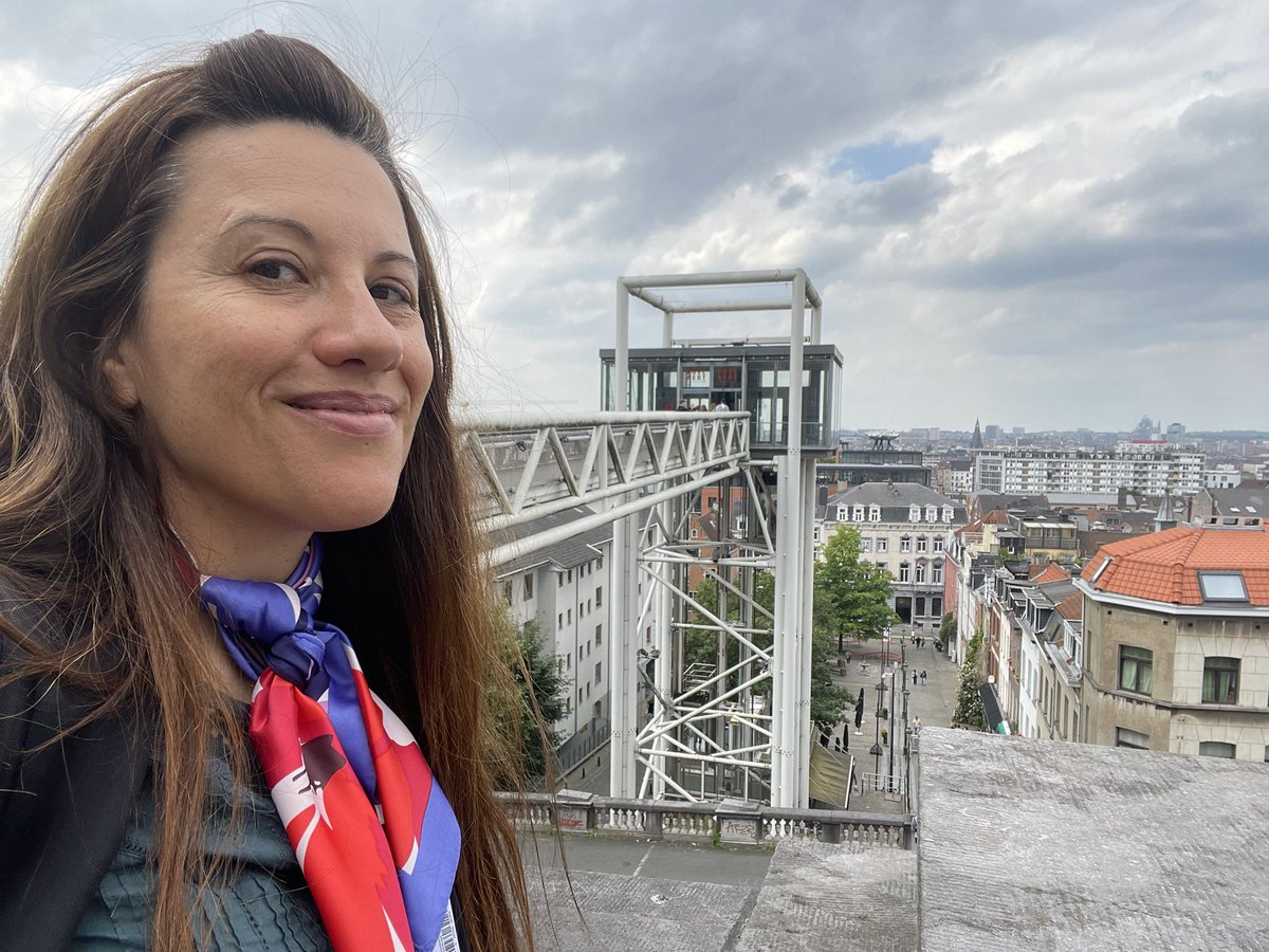 NunezBargueno's tweet photo. ⚠️Hi Belgian friends 🇧🇪🇧🇪 👇🏽looking for a place to stay (ideally in Brussels but can be anywhere in Belgium) only for 2 nights! (Saturday and Friday) Currently househunting and need to stay a little longuer here. Happy to sleep anywhere  🛋️ I am easygoing 🧸 Danke 🙏🏾☺️ https://t.co/RnNusgUpGl
