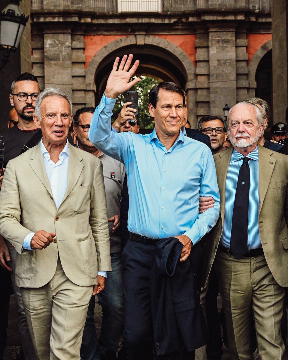 gcapone74's tweet photo. #benvenuto #Garcia e arrivederci .! https://t.co/zCPDSkC53W