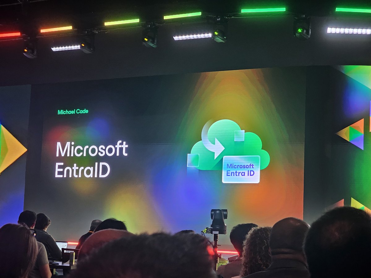 cchilderhose's tweet photo. @MichaelCade1 showing EntraID restore. #VeeamON @Veeam @VeeamVanguard @VeeamCommunity #Veeam100 @gostev the bad actor too. 😂 https://t.co/ykG8Rpxm7e