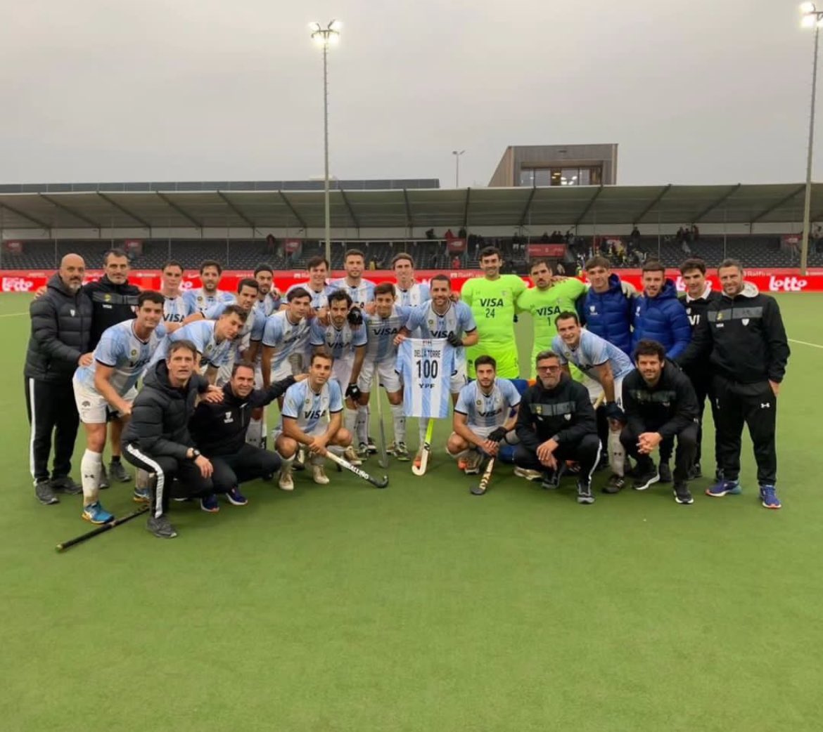 javito_blanco's tweet photo. FIH Pro League, Amberes Belgica. 🇦🇷🏑 @ArgFieldHockey @enardinfo @PanAmHockey @FIH_Hockey @DeportesAR https://t.co/jFzhWglnFU