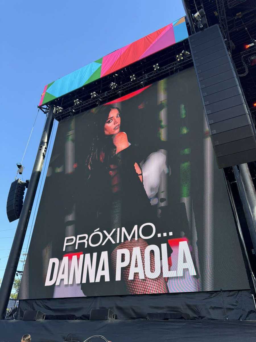sergioridle's tweet photo. SOY MUY FELIZ ⭐️❤️ @dannajustdanna @laondafest https://t.co/Icy4fr6G4x