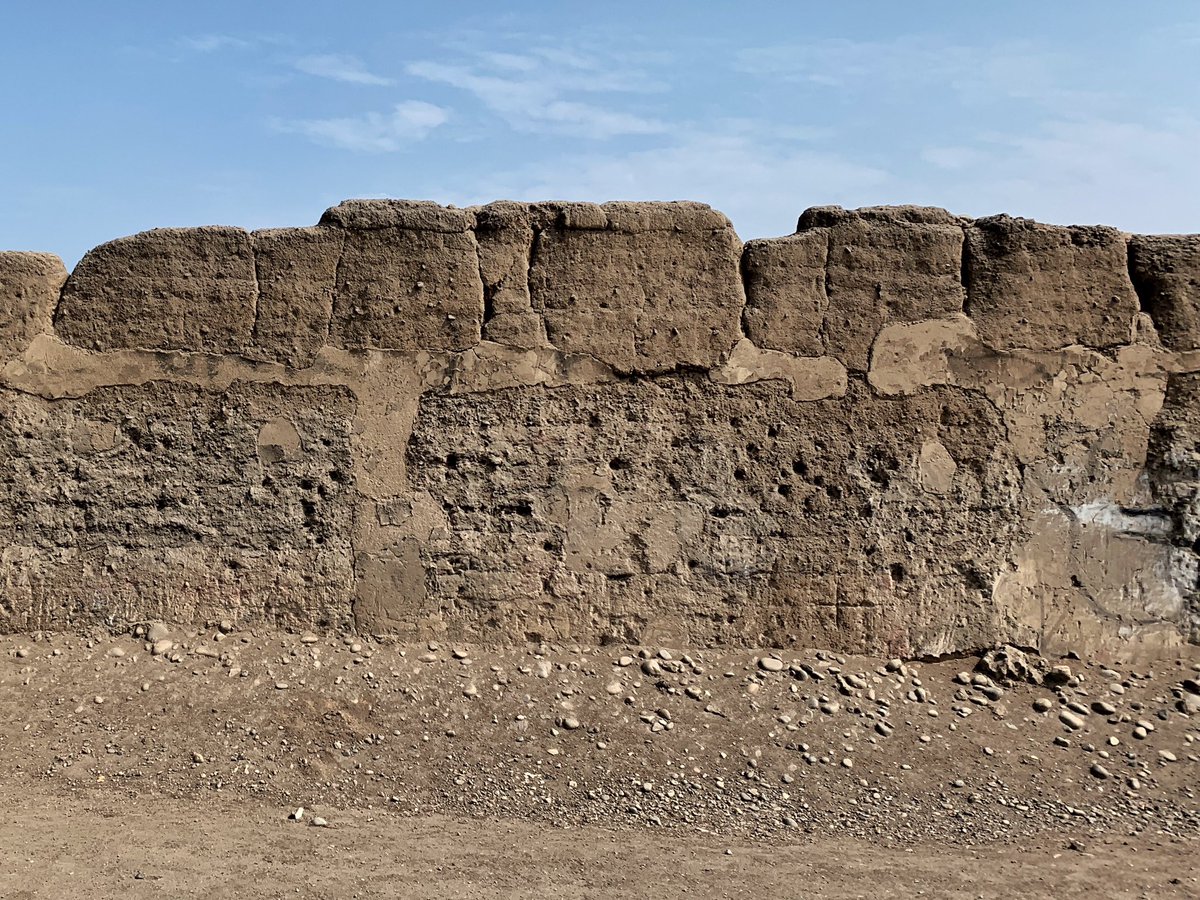 limantigua's tweet photo. Postales del Siglo XXI
📸 Foto 1: Muro Milenario - Complejo Arqueológico Mateo Salado.
📸 Foto 2: Muro del Bicentenario - Complejo Arqueológico Mateo Salado.
Fotografías 📸 Vladimir Velásquez
#Huacas #HuacasDeLima #MateoSalado #VladimirVelasquez #LimaMilenaria https://t.co/8cqYsTSkUz