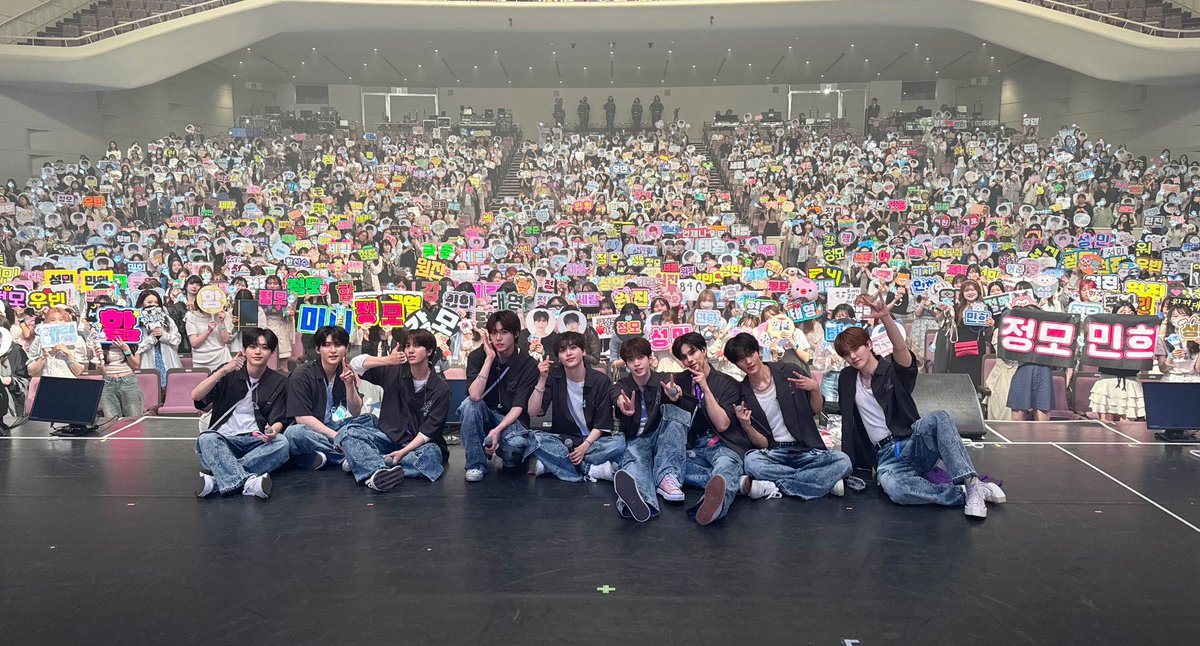 CRAVITY_JP's tweet photo. [📷]
CRAVITY JAPAN FAN-CON 2024 < LOVE! LUV!! LUVITY!!! “SHOW OFF”>
2024.06.05  Omiya DAY 2
昼公演・夜公演

今日も楽しくて幸せな時間を過ごしました❣️来てくれた皆さん、本当にありがとうございました。
次は大阪で会いましょう〜

#CRAVITY #LUVITY
#クレビティ #크래비티 https://t.co/YQH98dcIye