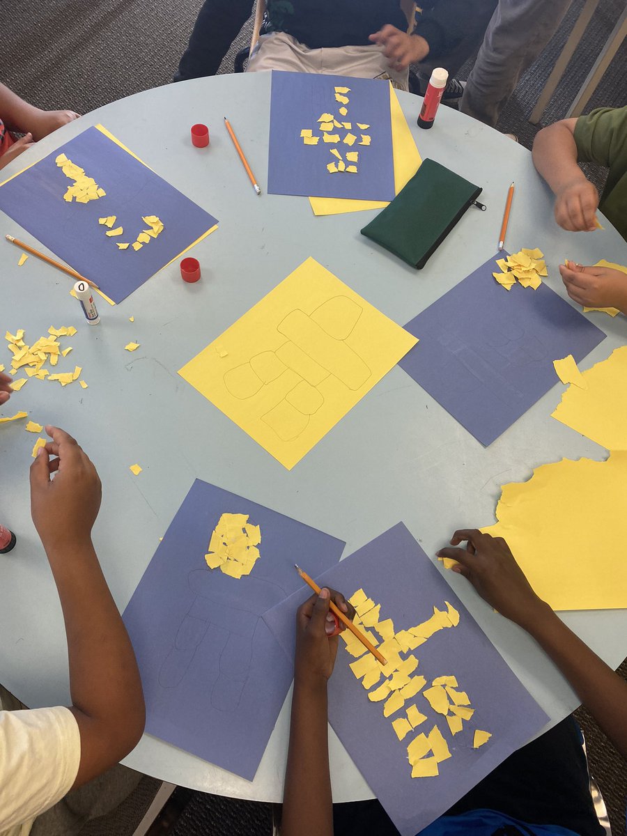 R4/5A participating in an AMAZING Inuit Art activity! Thank you Inuuqatigiit Centre For Inuit Children, Youth and Families!

#equity <a href="/OCDSB/">OCDSB</a>
