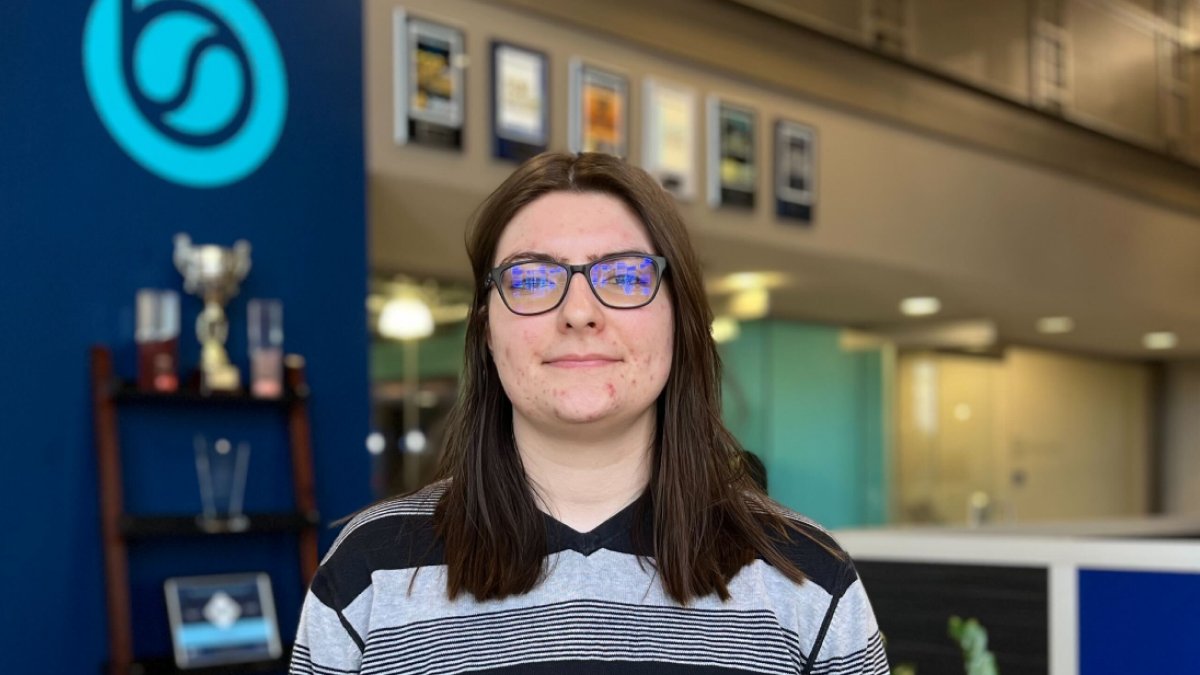 Say hello to our new Software Development Intern, Miranda! 👋

Studying Computer Science at Davenport, she's jumping into the world of development! During her internship her primary goal is to grow her skills in coding and team collaboration. 🖥️🖱️

#Intern #FosterGrowthInOthers