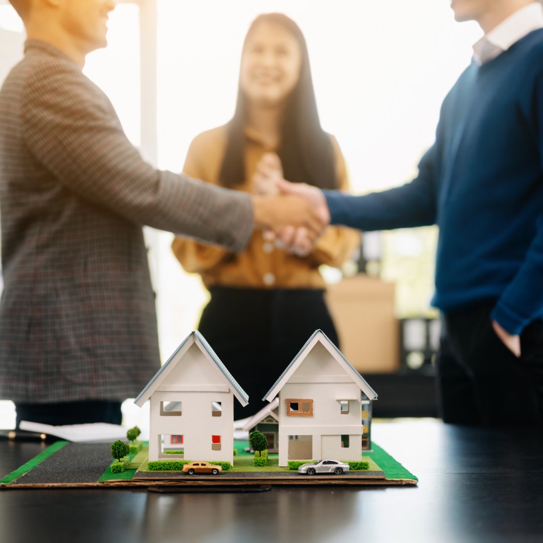 NationalHCGFM's tweet photo. #RealEstate deals can be tricky to handle on your own. That's where we come in. NHCG has years of experience with #consulting clients in many industries from hotels to housing properties. 🏘️ Contact us to learn more: https://t.co/7OXWzDMHqZ. https://t.co/bXp5PnmFBn