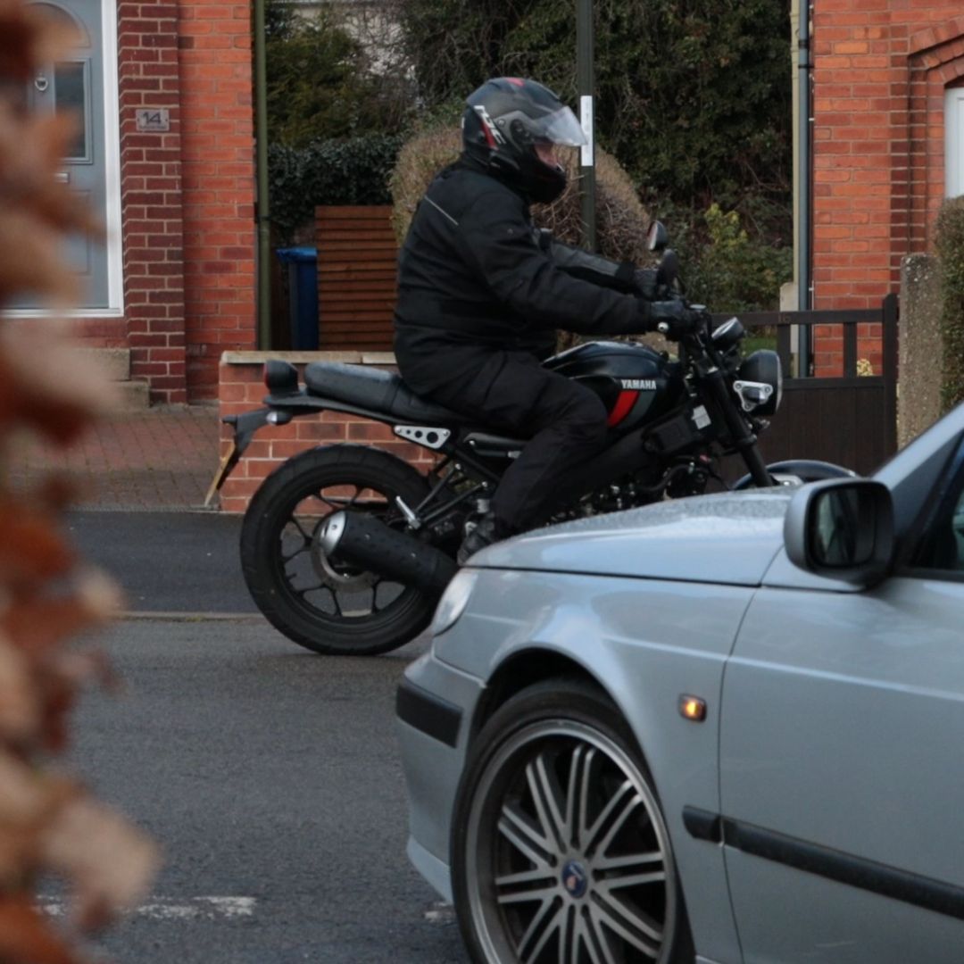 occroadsafety's tweet photo. Whether youβre commuting to work or embracing a new passion for motorcycling, the RoSPA Novice Riders Hub is here to help!
Find support and guidance to transition from your CBT to a full motorcycle license.
Stay safe π https://t.co/AHxp1FzjDz
ποΈ #MotorcycleSafetyWeek https://t.co/mXybVGOtjk