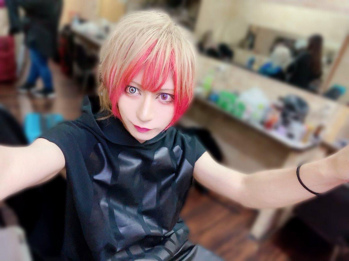 srni_inferno's tweet photo. 2024.6.3
池袋BlackHole

遅くなりましたが、
この日も最後までありがとうございました❣️

次は17日、渋谷REX！
よろしくお願いします🙏 https://t.co/0uoUSaear9