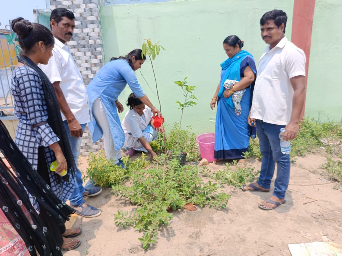 nandamonalipsa's tweet photo. Together, we can build a greener, cleaner future. Act now for our planet. 🌿 #WorldEnvironmentDay #EcoFriendly"#postercompetition#MassRally#Treeplantation🏝️#MendrajpurSCHWC https://t.co/te6KIvlAXz