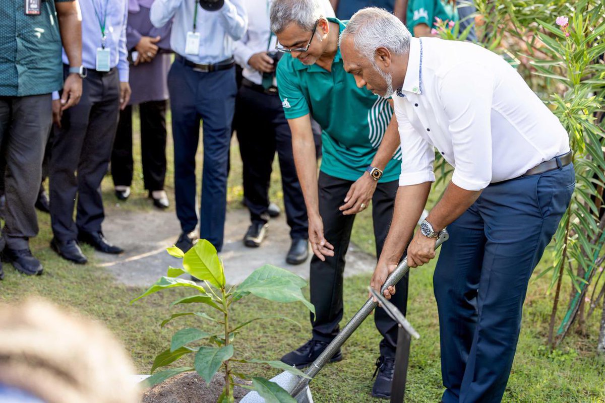 An ambitious plan to make Maldives greener &amp; more resilient to climate shocks was launched today under President Dr <a href="/MMuizzu/">Dr Mohamed Muizzu</a>'s firm commitment to tackling climate &amp; environment issues facing the Maldives. Under this program, five million trees will be planted within five years.