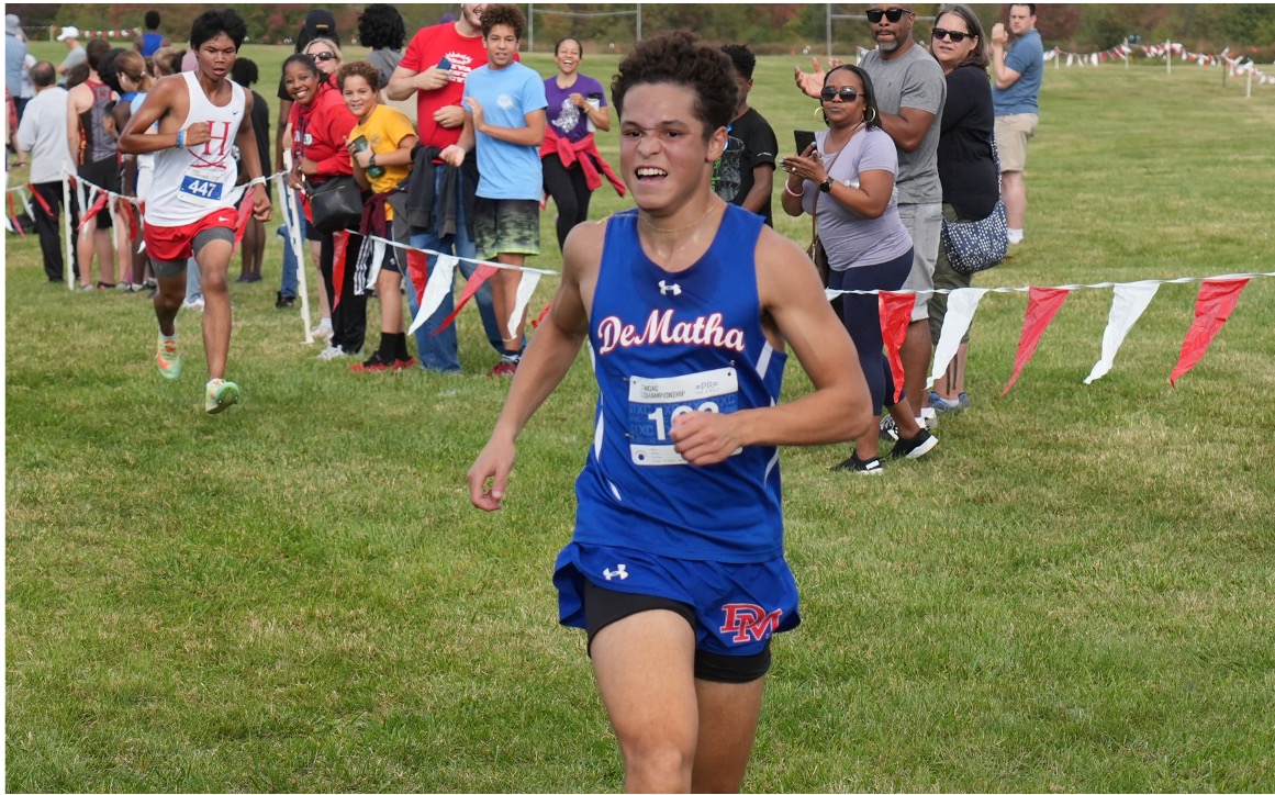 DM Cross Country tweet media