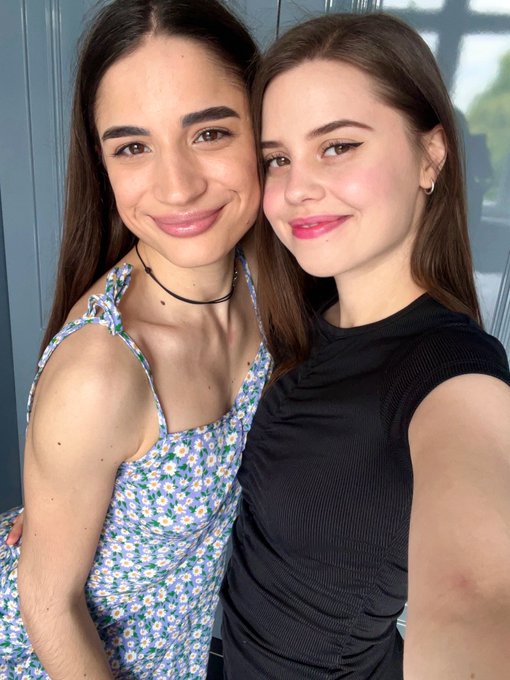 Amazing shooting day with the sweet @CandieLuciani  ❤️ https://t.co/mbS3M8wJUJ<a class="tags" href="/tag/candieluciani">@candieluciani</a>