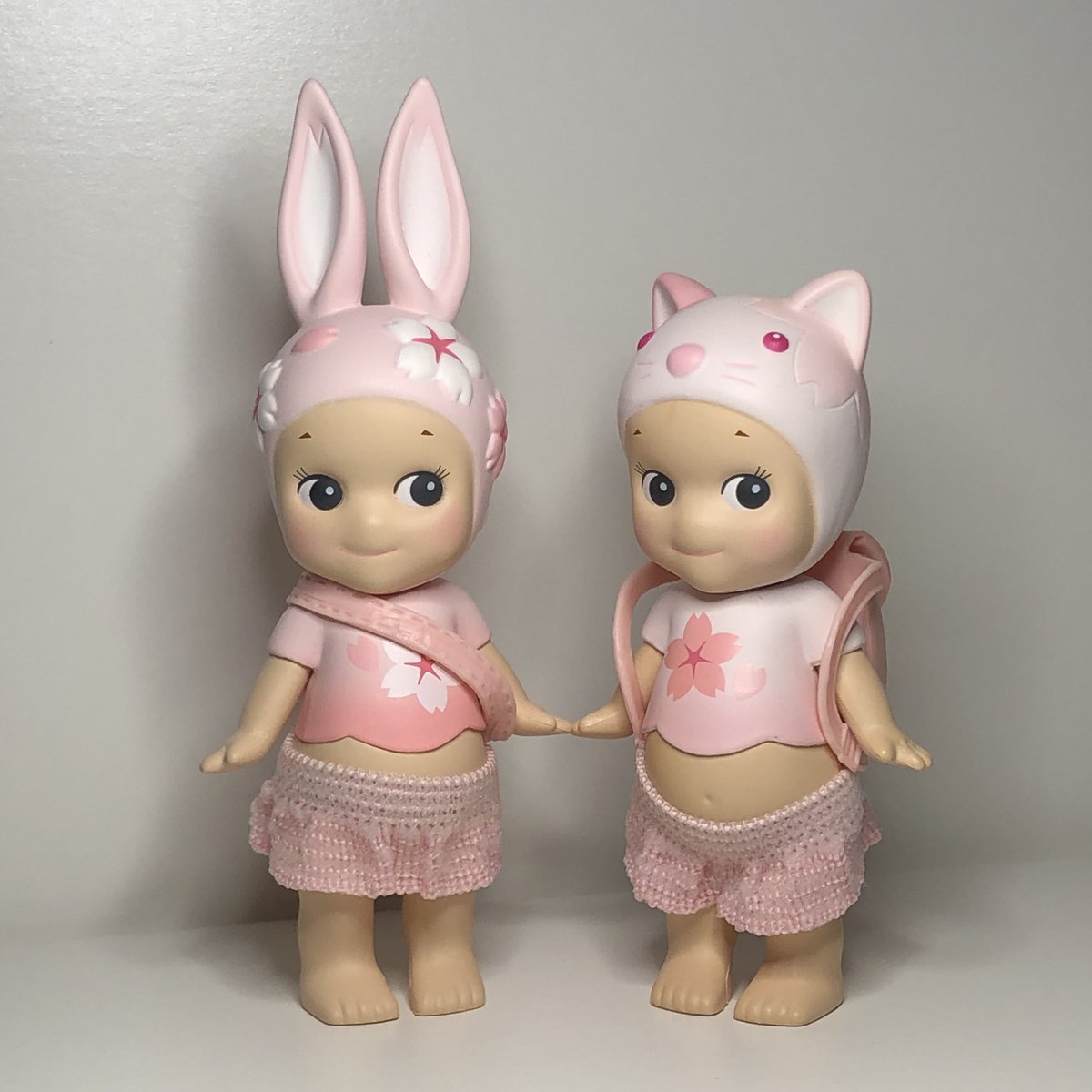 𝑏𝑒𝑦 tweet media