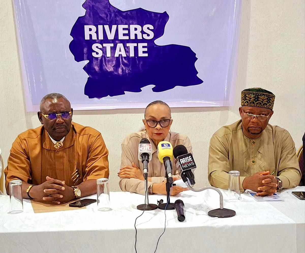 AnnkioBriggs's tweet photo. If you have Ijaw blood &amp; in your heart you know you know you have SOLD Ijaw people for any reason, especially if you are working against an Ijaw Governor son, in Rivers State or from anywhere else be in the know that you are fighting Ijaw Nation. INC have SPOKEN. https://t.co/4Ya6HsKRYK
