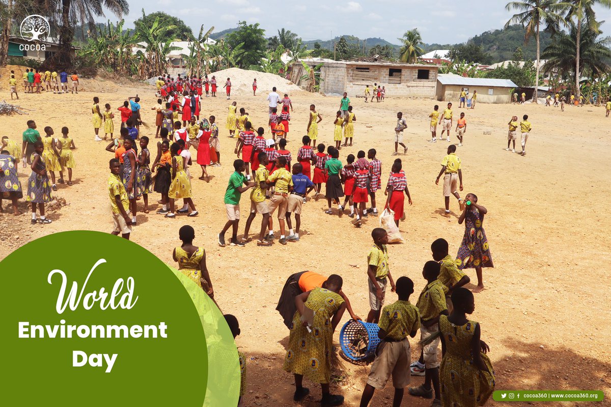 cocoa360_'s tweet photo. Happy World Environment Day!
Every five seconds, the equivalent of one football pitch of soil is eroded. Yet, it takes 1,000 years to generate 3 centimeters of topsoil.

Today, we unite globally to celebrate and protect our planet. https://t.co/lNoGIlOXrf