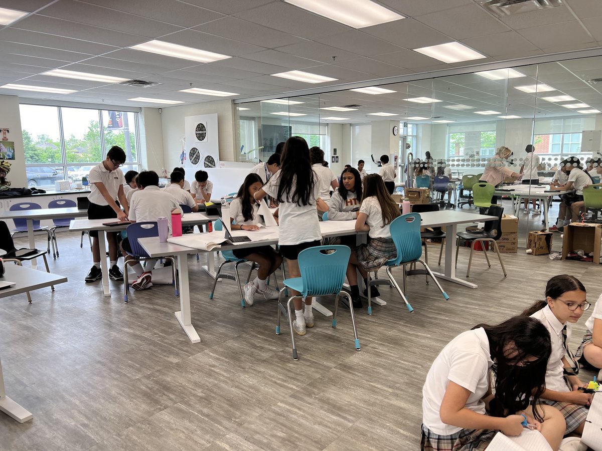 When you want to design a middle school playground, engage enthusiastic middle school designers to create it. Another fabulous interdisciplinary project for our students.⁦<a href="/HTSRichmondHill/">HTS Richmond Hill</a>⁩ ⁦<a href="/trayc4teach/">𝕋𝕣𝕒𝕔𝕪 𝔽𝕒𝕦𝕔𝕙𝕖𝕣 (she/her)</a>⁩ ⁦@LisaWest23⁩