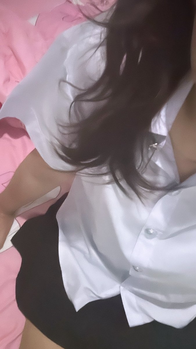 Nam61558202's tweet photo. 🧏🏻‍♀️student #บุรีรัมย์หวานเจี๊ยบ #เหงาหาเพื่อนคุย #บุรีรัมย์ https://t.co/1v07B9uRpX