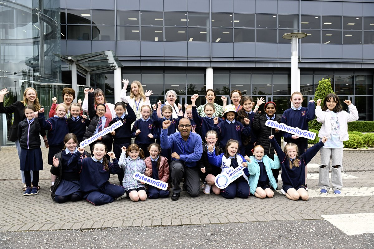 GasNetIrl's tweet photo. Third class pupils from Scoil Aiséirí Chríost, Farranree visit our Cork headquarters as part of the @BITCI Time to Count programme.
Read more - https://t.co/JC9IyNHkqR
#TimeToCount https://t.co/V8KxDNnzUW