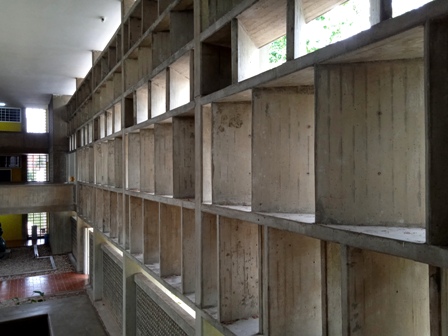 Edcruzideas's tweet photo. #arquitectura
"Escuela de Ingeniería Sanitaria, 1970-1975. Obra del arquitecto Gorka Dorronsoro en la Ciudad Universitaria de Caracas. Continua el lenguaje plástico de Villanueva más la expresión del  espacio absoluto, newtoniano. #fundaayc #guíaccs #docomomoVe #UCV #photography https://t.co/RKDjVD2lNC