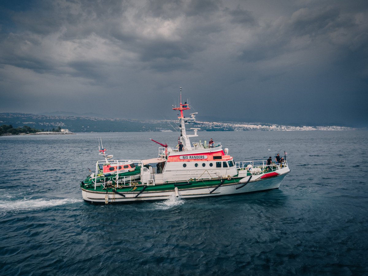 The 'Nis Randers', soon to be renamed 'Sea-Eye 5' is to join the unofficial fleet of migrant search and rescue ships in the Med.

It was bought by Sea-Eye + United4Rescue which say Italian laws have hindered their ability to rescue migrants at sea.

Photo: Maik Lüdemann