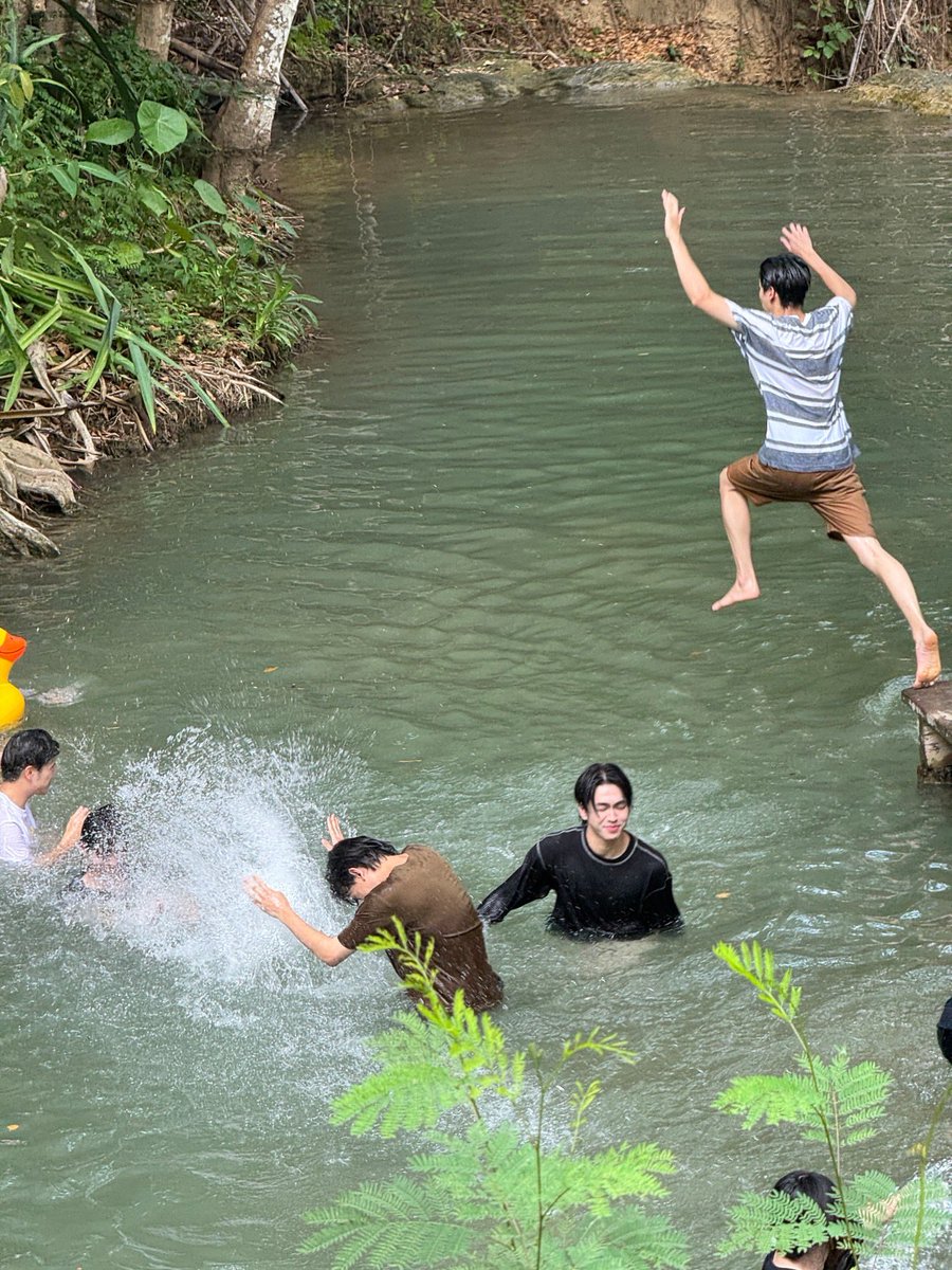 phuwintang's tweet photo. ให้ภาพเล่าเรื่อง #WeAreSeriesEP10 https://t.co/ZZ4Ey2RWqv