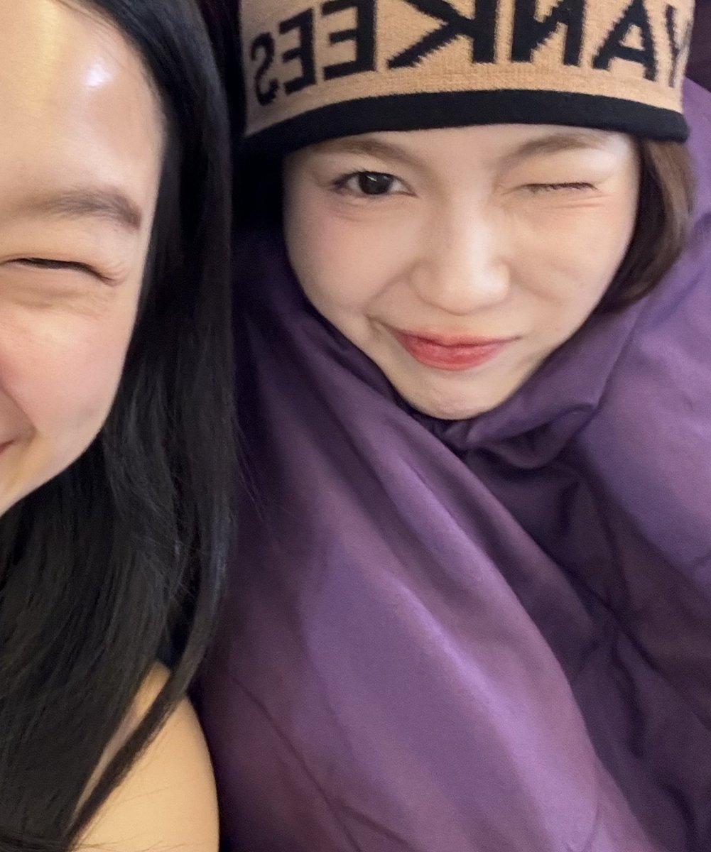 belovedsruk's tweet photo. love taken by milk when she’s at her babiest and cuddliest 🥹🫳

#loverrukk #มินิฮาร์ทของเลิฟ https://t.co/MWv9XDv9DN