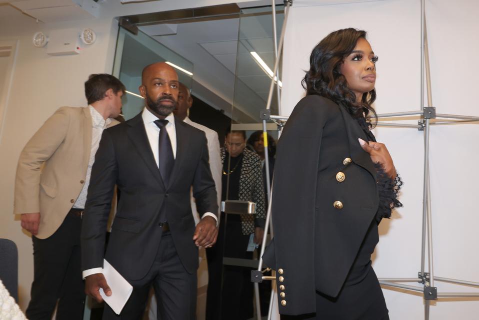 ForbesWomen's tweet image. The U.S. Court of Appeals for the 11th Circuit has halted the Fearless Fund, a Black-owned venture capital firm, from awarding grants solely to Black women entrepreneurs.
go.forbes.com/c/PvDQ