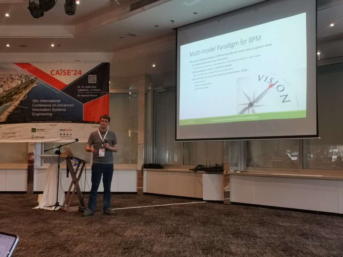 FabrizioMaggi's tweet photo. @Alman_Est presenting our work on Multi-Model Business Process Management in collaboration with @AndyRivkin @SRinderleMa @WinterKaro at @CAiSEConf #caise2024 https://t.co/niA92XC8yO