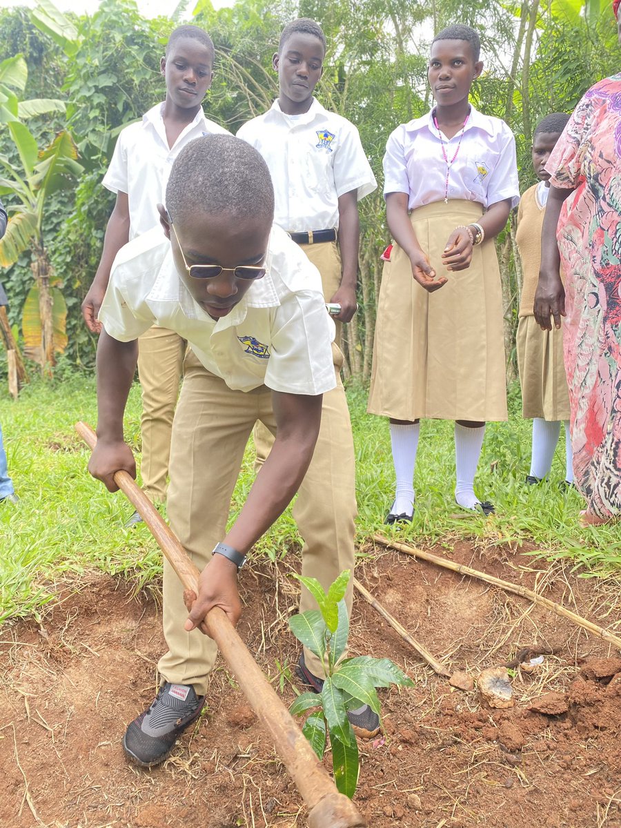 ESAFF Uganda tweet media