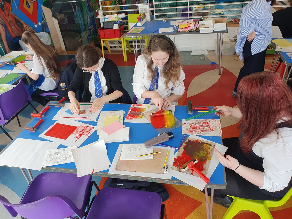 St Andrew's A & D (@standrewsart) on Twitter photo Great trip to the GOMA for the Glasgow Schools Art Exhibition. The pupils really enjoyed seeing their work on display. They also had time to look round and get inspired by the other art work in the gallery before taking part in a printing workshop <a href="/GlasgowCREATE/">Glasgow CREATE</a> <a href="/StAndrewsRCSec/">St Andrew's Secondary School</a> Great trip to the GOMA for the Glasgow Schools Art Exhibition. The pupils really enjoyed seeing their work on display. They also had time to look round and get inspired by the other art work in the gallery before taking part in a printing workshop <a href="/GlasgowCREATE/">Glasgow CREATE</a> <a href="/StAndrewsRCSec/">St Andrew's Secondary School</a>